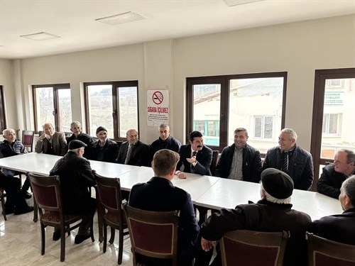 Kaymakamımız Sayın Ertuğrul ARSLAN Akçapınar Mahallesinde ikamet eden hemşehrilerimiz ile bir araya geldi.